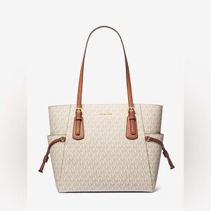 Michael Kors Voyager East West Signature Tote